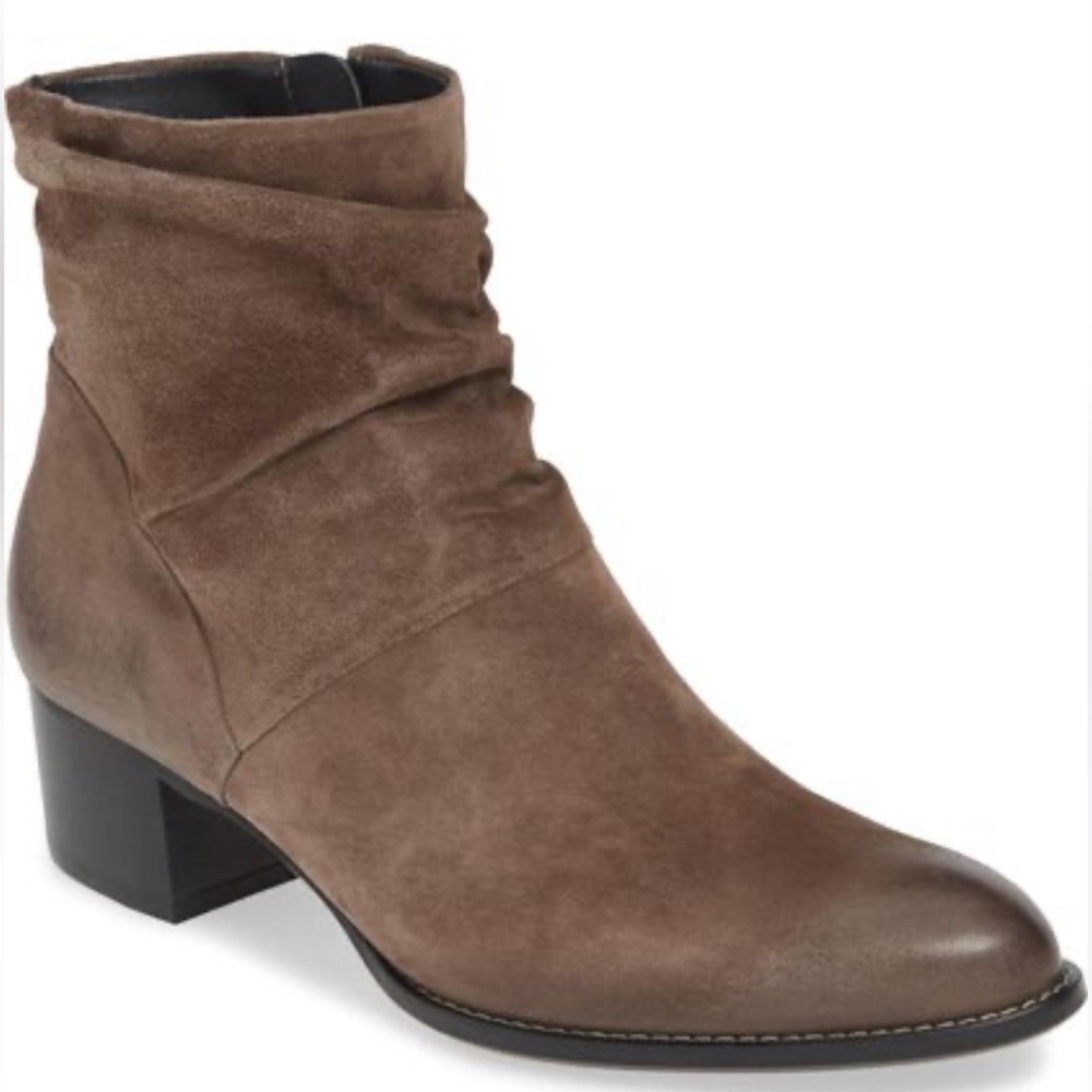 $398 Paul Green Brianna suede distressed slouchy ankle bootie women size 6.5
